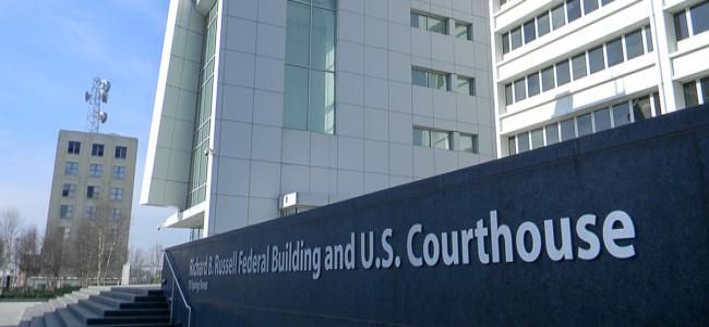 U.S. Supreme Court hearings on the legality of President Trump's executive orders on birthright citizenship, with justices considering the extent of judicial power in blocking presidential mandates.
